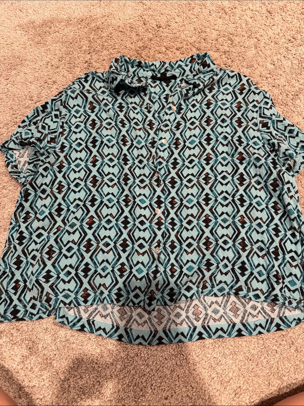 Jane and Delancey Teal and Black Geometric Button-Down Top